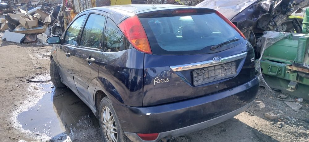 Ford fokus 1999 1.6i z tec