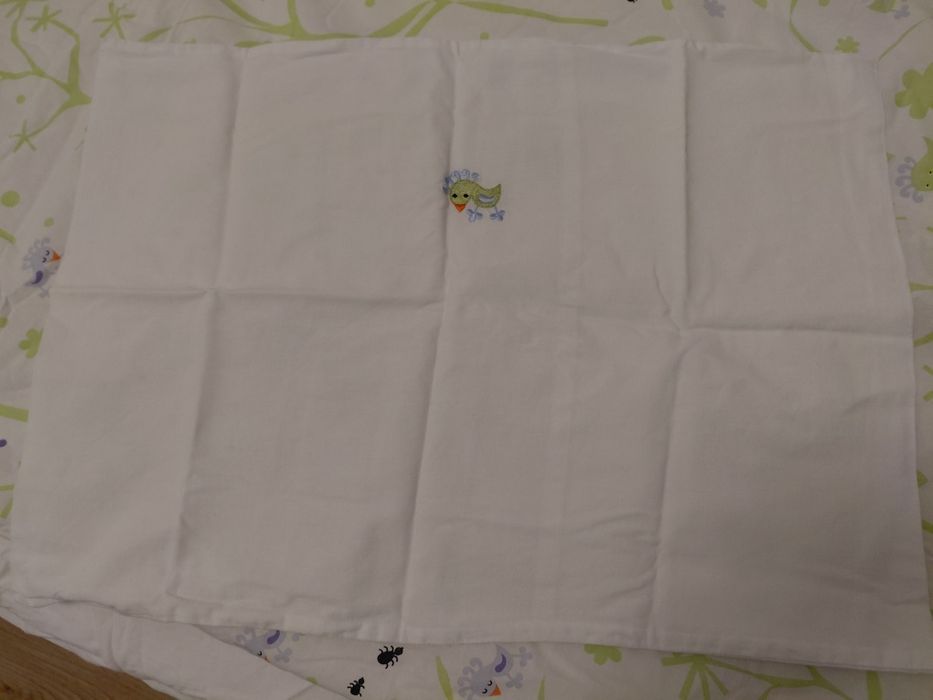 Set IKEA FAGELSANG cearsaf pt pilota + fata perna