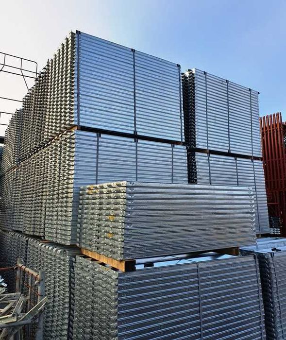 Schela metalica NOUA model italian de vanzare, schele de vanzare