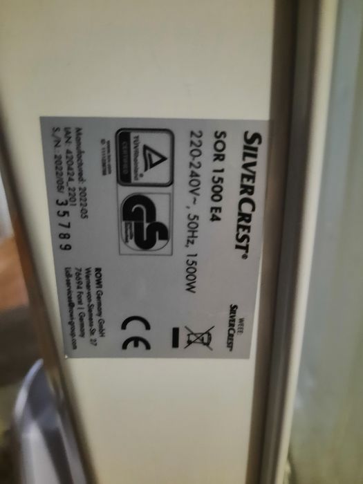 Vând radiator pe curent!