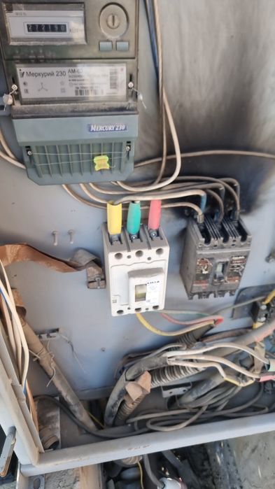 Услуги Электрика.  Электромонтаж