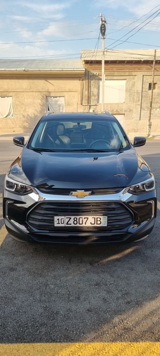 Tracker 2 LTZ 2026 Qora