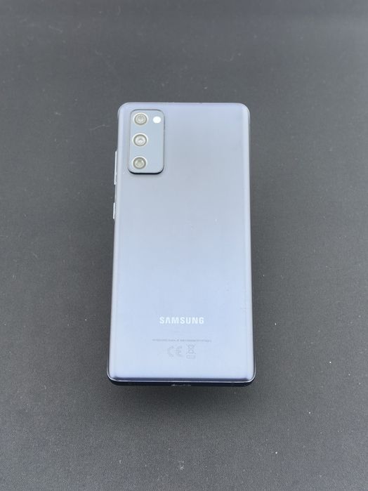Samsung Galaxy S20 FE  128 GB ID-xnh790
