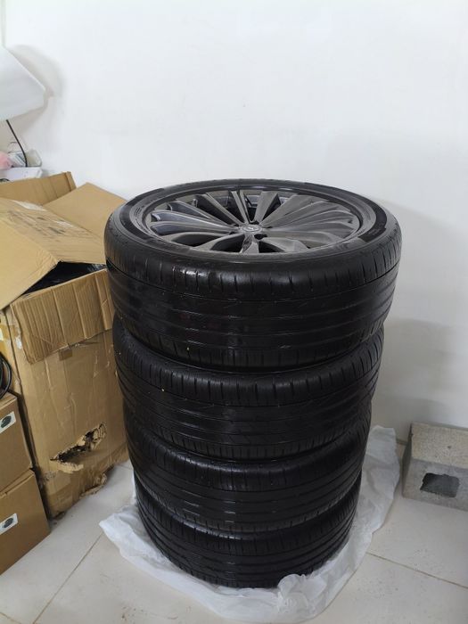 Продам диск с покрышкой