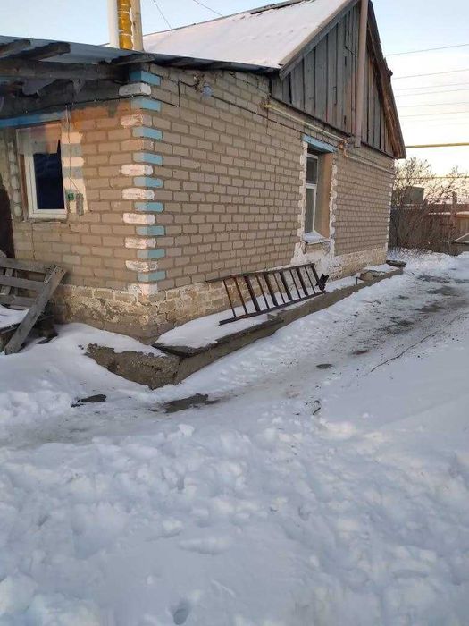 Продам дом в поселке