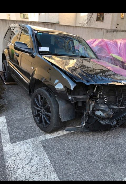 Jeep Grand Cherokee WK 6.1 srt 8 на части!