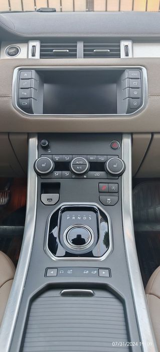 Range Rover Evoque 2.0 diesel, 4x4, automat. Cumparat nou din Romania. PRET FIX!!!