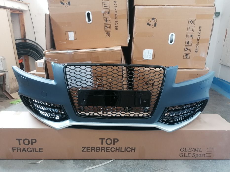 Bara fata Audi A5 8T prea facelift