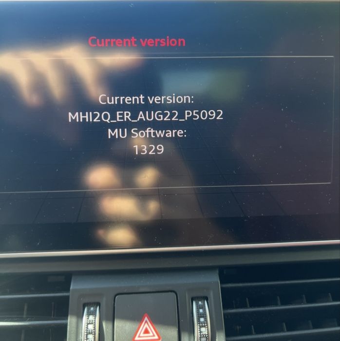 Активиране  Carplay  на Virtual Cockpit
