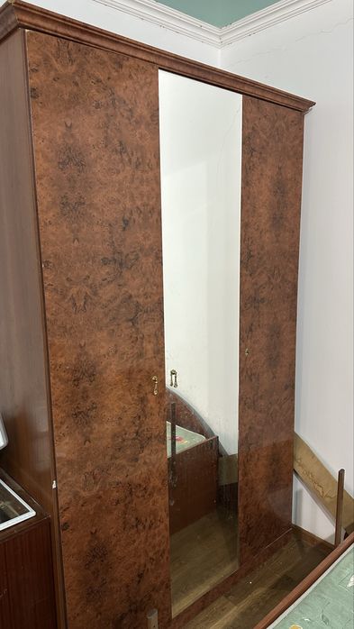 Шкаф шифонер Б/У