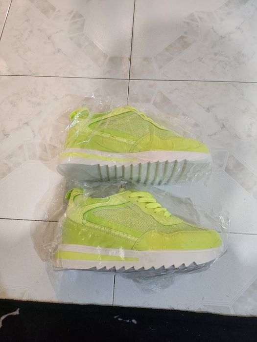 Дамски маратонки