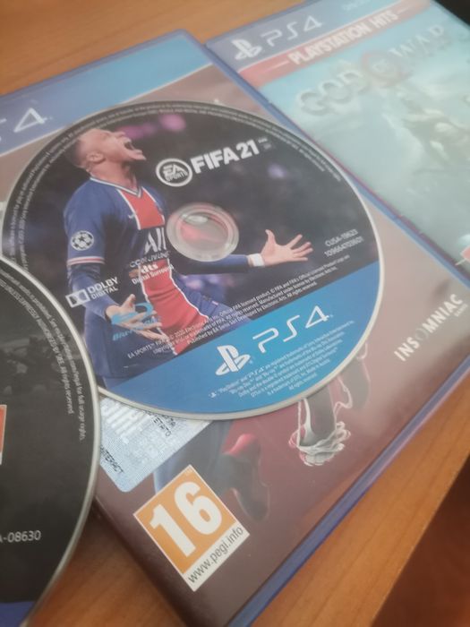 Vând jocuri ps4 sau schimb!!