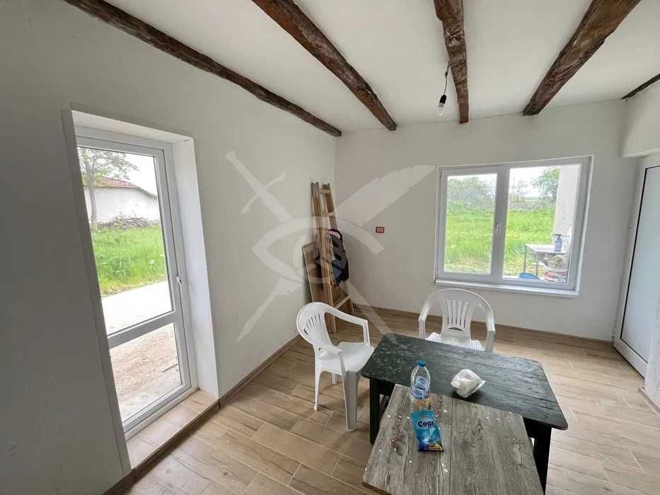 Продава се Къща в с. Ръжево, Област Пловдив - 54 кв.м за 945 €/кв.м - Снимка #2