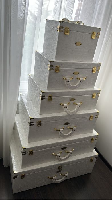 Продам свадебные сундуки недорого