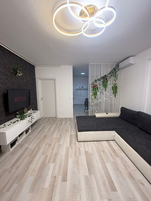 Închiriez apartament 2 camere decomandat cartier Brâncuși