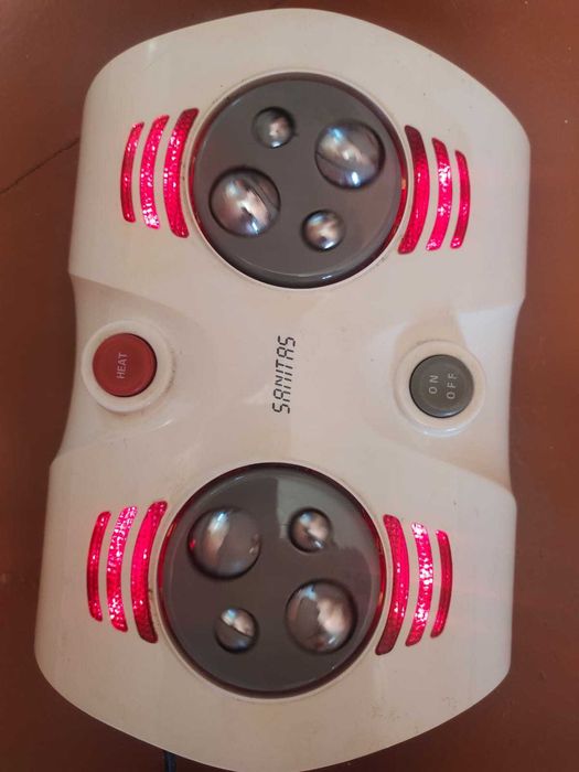 механический Электро массажёр для ног с  подогревом.