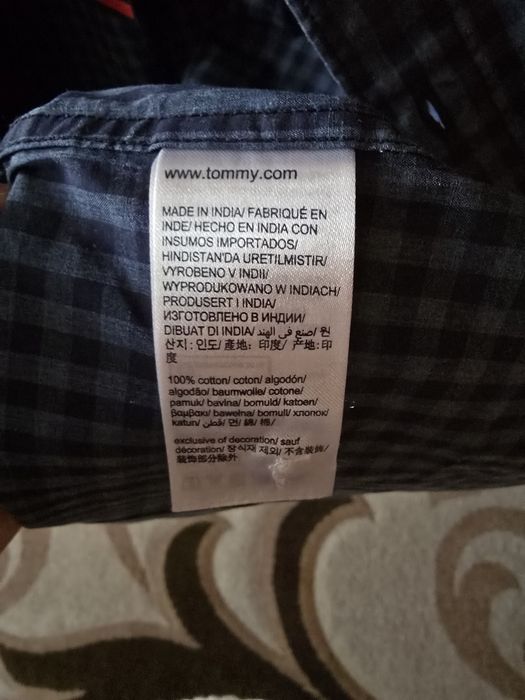 Camasa Tommy Jeans cu eticheta