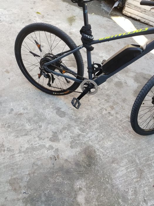 Vand bicicleta. Pretul este negociabil.