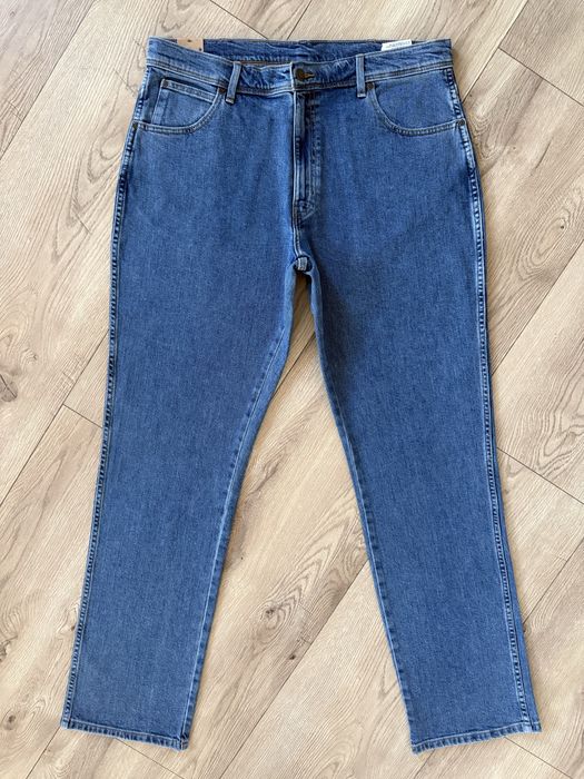 Blugi WRANGLER Reg Fit Albastru Barbati | Marime 38 x 34 (Talie 96 cm)