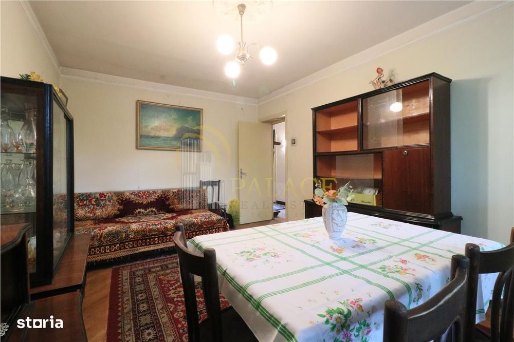 Apartament de 3 camere decomandat, etaj 2, Podu Ros, Liceul Racovita — fotografia 3