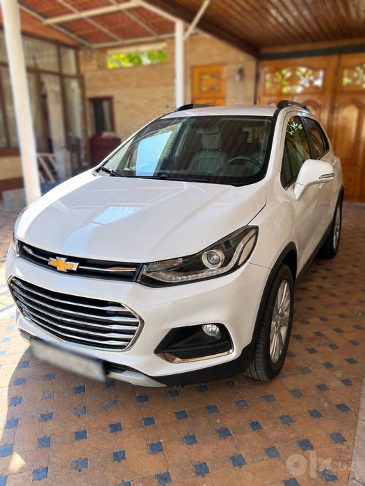 Chevrolet Tracker 1 Premium сотилади