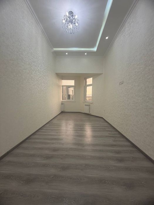 Продаётся 3х Комнатная квартира по адресу Шаумяна 70м²