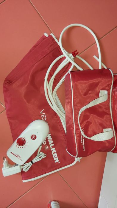 Aparat de masaj  pentru picoare