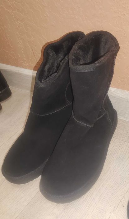 Уги мужские черные