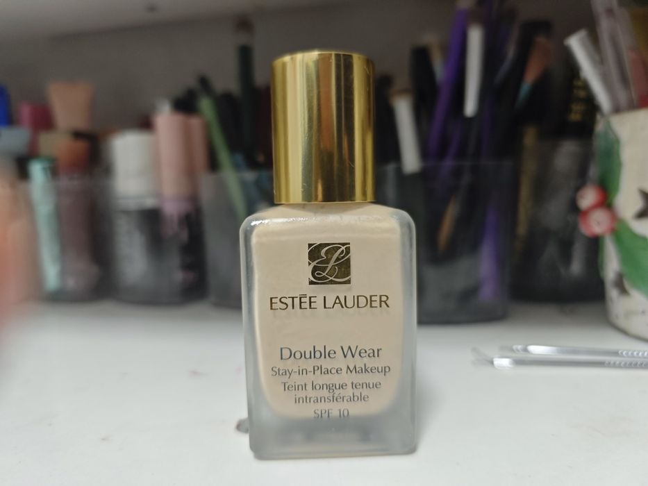 Продам estee lauder double wear старой формулы
