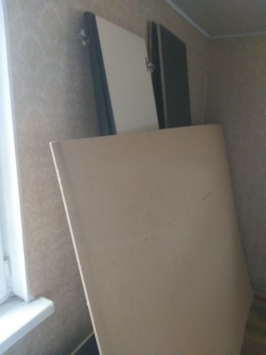 Продам спальный гарнитур