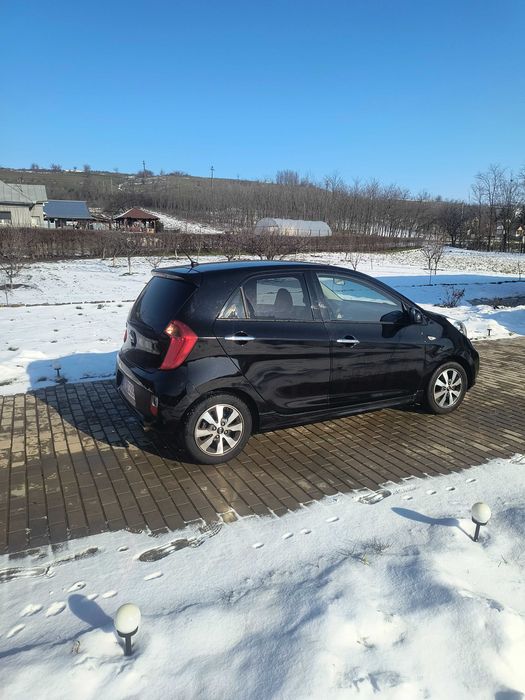 KIA PICANTO 2015 80 000km