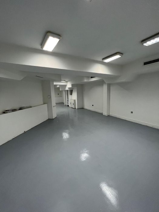 Дава се под наем Офис в Пловдив, Център - 240 кв.м за 1009.8 € - Снимка #1