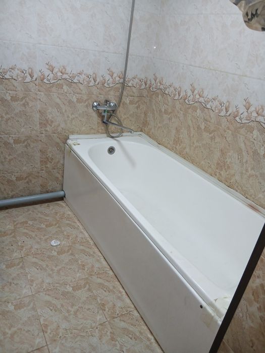 Срочно сдается квартира 2/4/8. 58 военный городок.