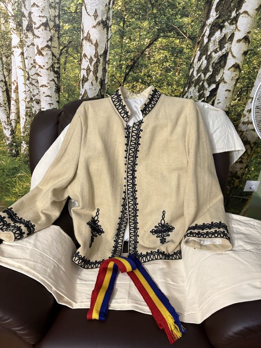 Costum popular bărbătesc tradițional – lucrat manual, nou, mărimea L
