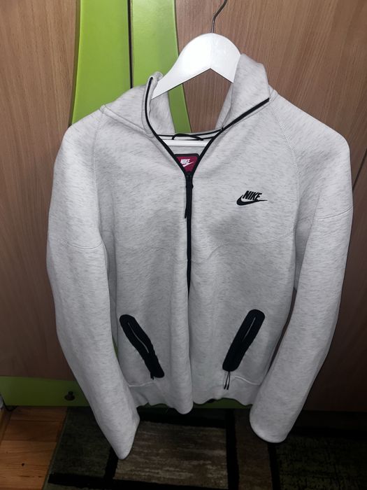 Compleu Nike Tech Alb