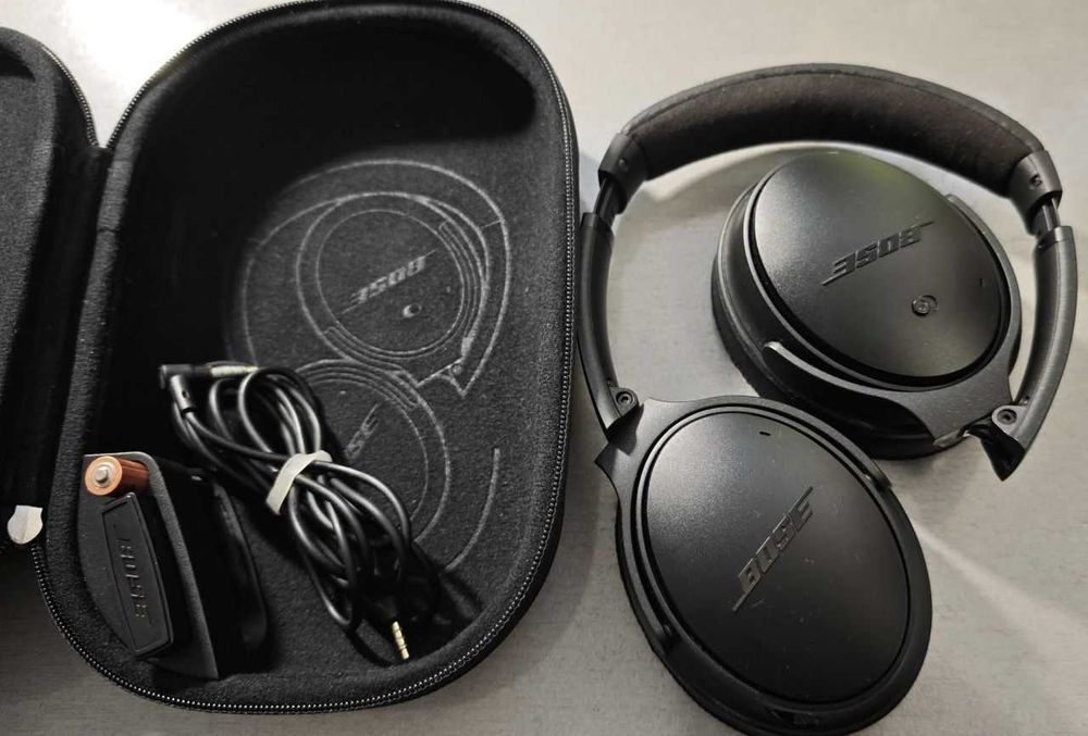 Bose QuietComfort 25 – Noise Cancelling – Cutie + Husa