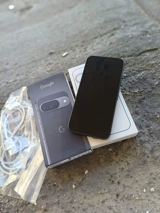 Google Pixel 9, la cutie,impecabil