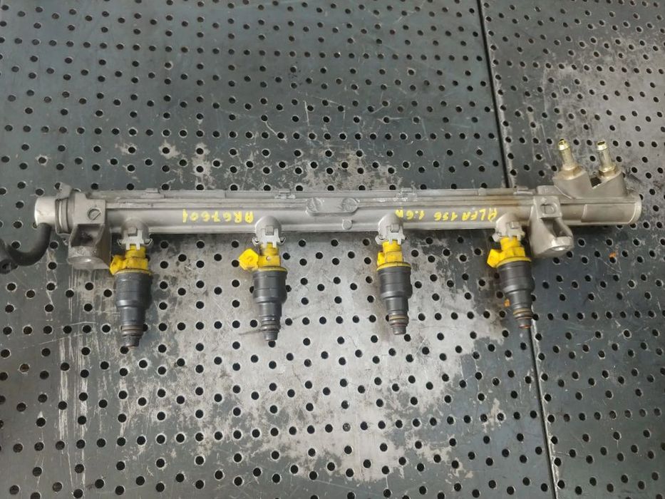 rampa cu injectoare 1.6b ar67601 alfa romeo 156  0280150702