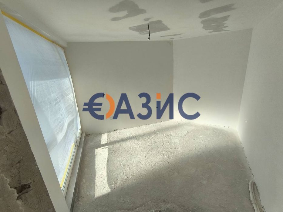 Продава се Двустаен апартамент в Бяла - 80 кв.м за 1205 €/кв.м - Снимка #12