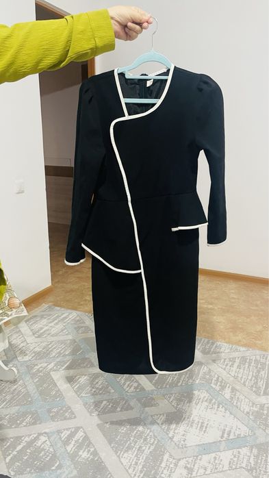 Продается платье за 3000 тг!