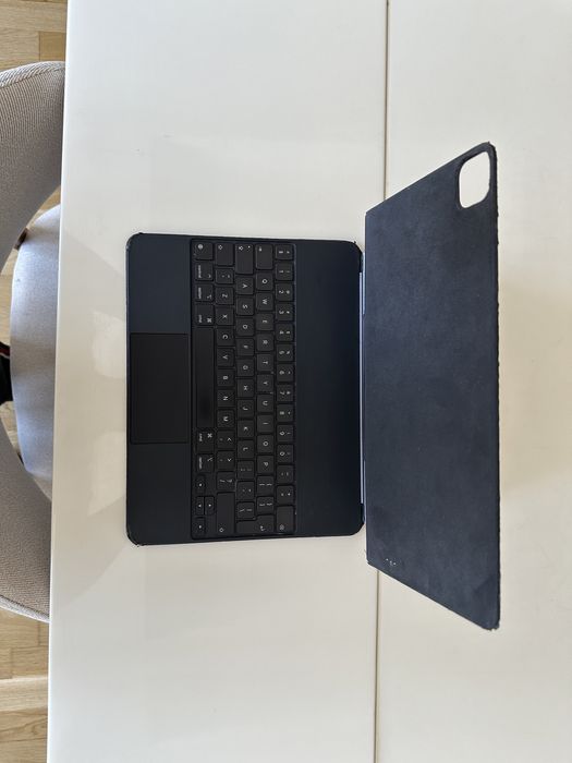 Оригинал Magic Keyboard for iPad pro 12.9