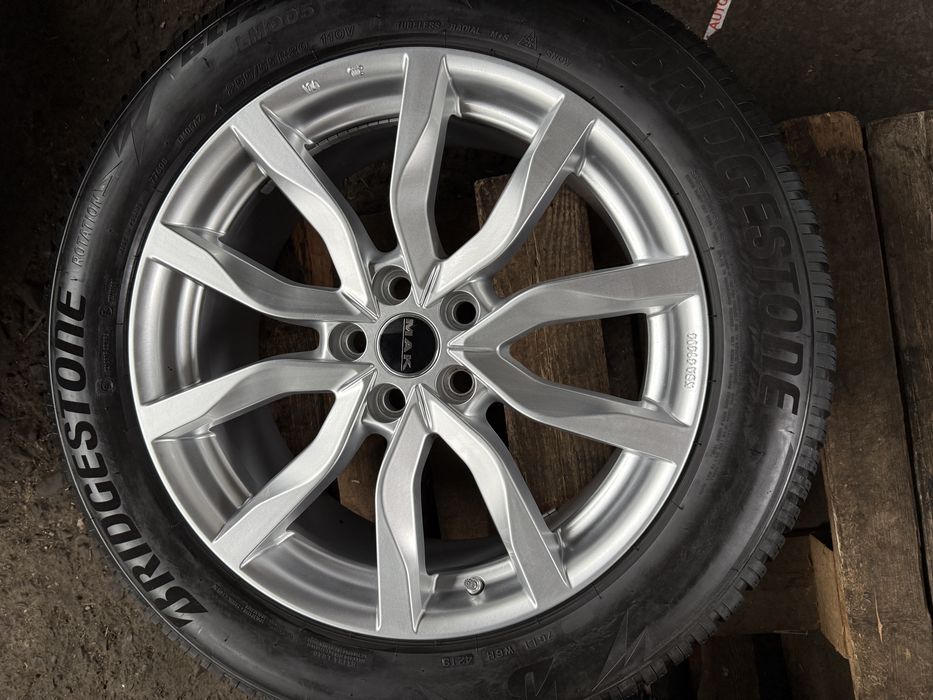 Jante Land Rover Range Rover Sport Vogue Discovery 3 4 5 cu anvelope M+S Bridgestone 255/55 R20