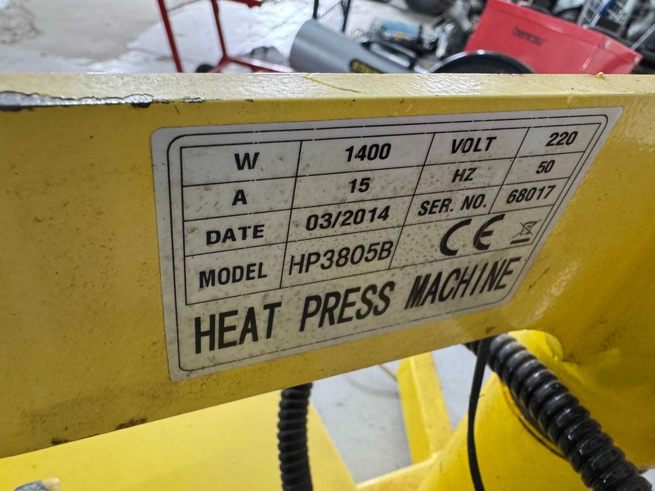 Термопреса за тениски - 1400 W