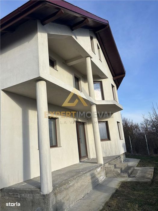 Casa spectaculoasa de vanzare Tautii Magheraus str 69