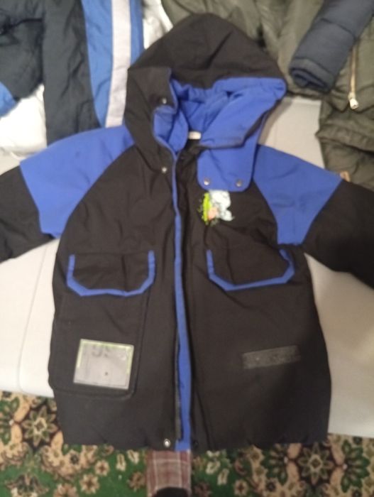 Продам пальто на мальчика