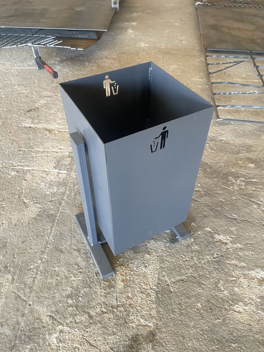 Контейнер мусорная