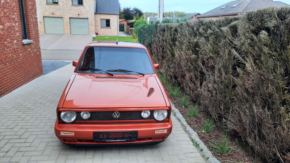 продавам vw caddy mk1