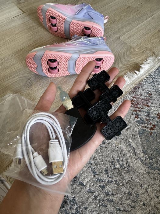 Кроссовки ролики