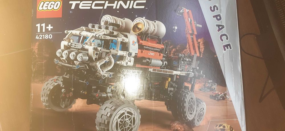 Lego Technic 42180 si 4280