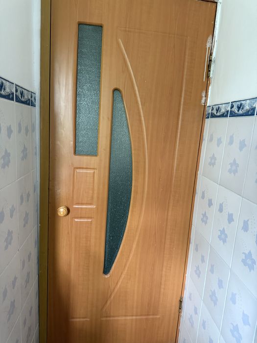 Отдам даром 3 двери